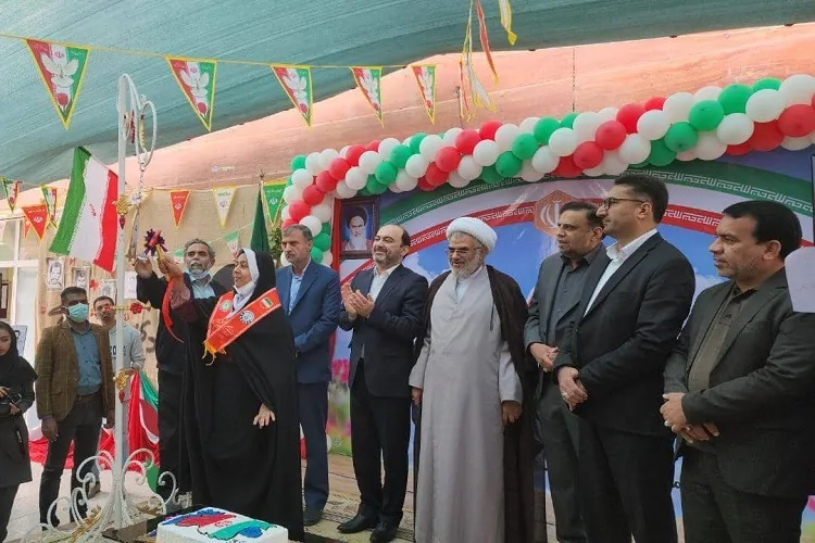 زنگ انقلاب در مدارس هرمزگان نواخته شد