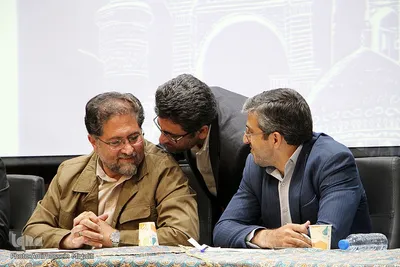 نشست خبری احمدرضا متالهی اردکانی، شهردار و مسعود نوریان اردکانی، رییس شورای اسلامی شهر اردکان