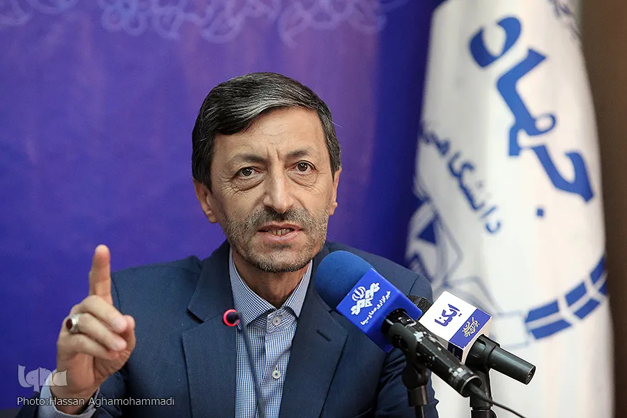 فعالیت‌های غیرضروری و کم بازده در بنیاد مستضعفان حذف می‌شود