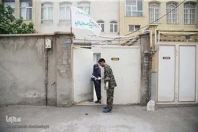 ضد عفونی معابر قم توسط نیرو های حشد الشعبی