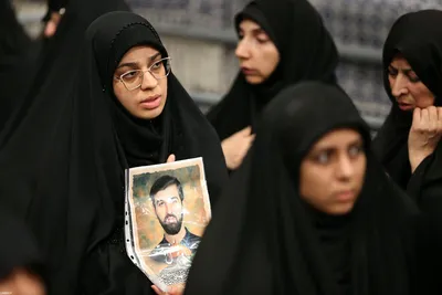 مراسم عزادارای شب عاشورا با حضور رهبر معظم انقلاب