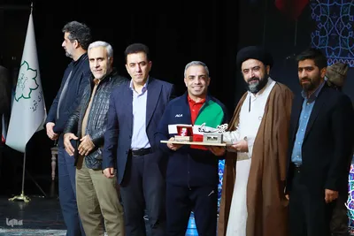 تجلیل از ۲۳ چهره شاخص در چهارمین همایش زنده‌نامان تبریز