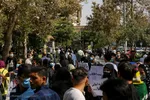 تجمع افغانستانی‌های مقیم مشهد در مقابل کنسولگری پاکستان
