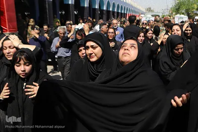 مراسم تشییع و به خاکسپاری دو شهید سرافراز ارتش در اهواز عکاس محمد محمدعلی پور