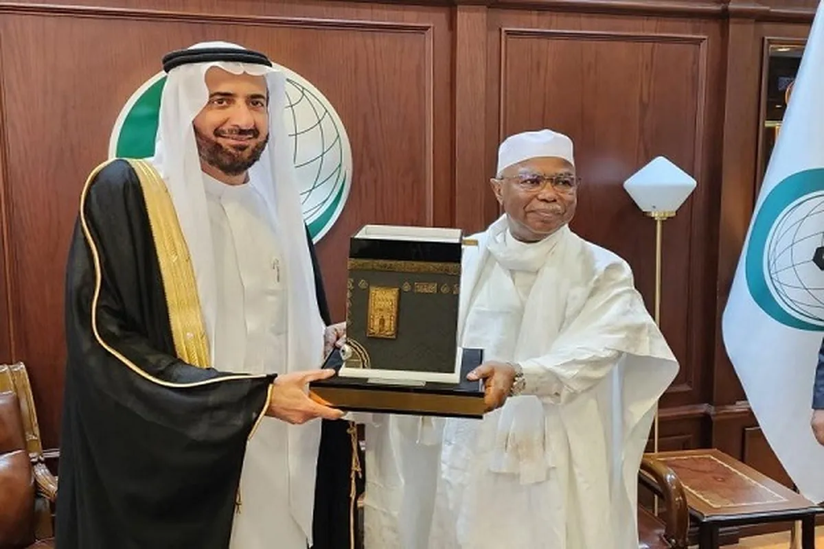 Le ministre saoudien du hajj parle des initiatives prises pour fournir les meilleurs services aux pèlerins