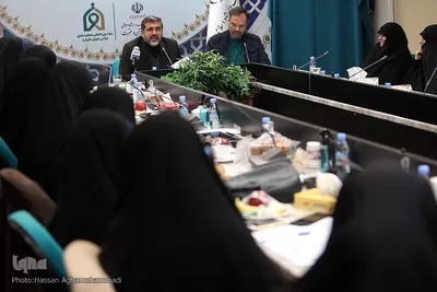نخستین مجمع عمومی بنیاد بین المللی فعالیت های قرآنی بانوان (کوثر)