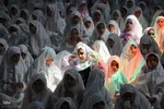 جشن عبادت و تکلیف دختران ملایری‎