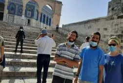 Coloni estremisti, guidati da Glick, invadono al-Aqsa
