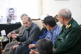 دیدار جامعه قرآنی با خانواده سردارسلامی