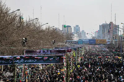 راهپیمایی ۲۲ بهمن "خیابان آزادی"