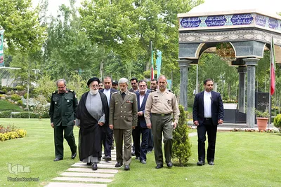 انعقاد تفاهم نامه همکاری  وزارت دفاع و بنیاد شهید