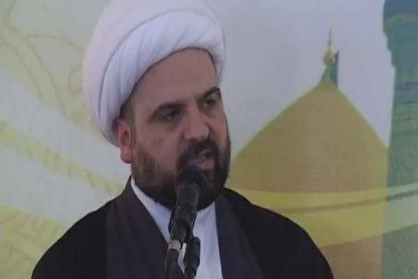 بازی غرب با سلمان رشدی/ برای او متأسف نیستیم