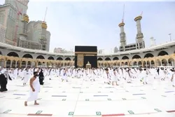 Umrah, Prayer at Grand Mosque Permits Restricted for Fully Vaccinated Pilgrims  