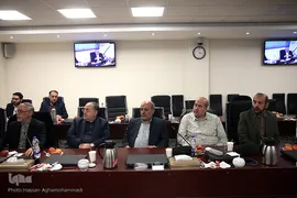 نشست‌ هم‌اندیشی پیشکسوتان قرآنی با مهدی قره‌شیخلو، رئیس مرکز امور قرآنی سازمان اوقاف و امور خیریه