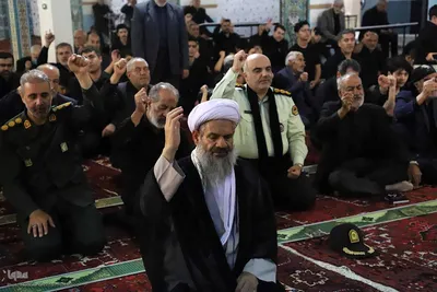 اقامه نماز ظهر عاشورا در اهر
