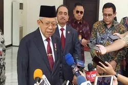 Wapres Indonesia: Kita Harus Menjadi Marja’ Islam yang Moderat