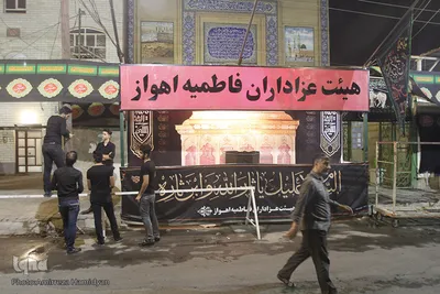 اهواز در هوای غبارگرفته سیاه پوش محرم شد
