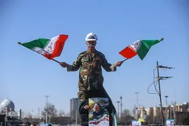حماسه یوم الله ۲۲ بهمن از نمای برج آزادی