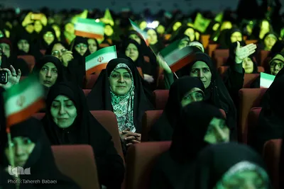 اجتماع ۴ هزار نفری دختران بسیجی