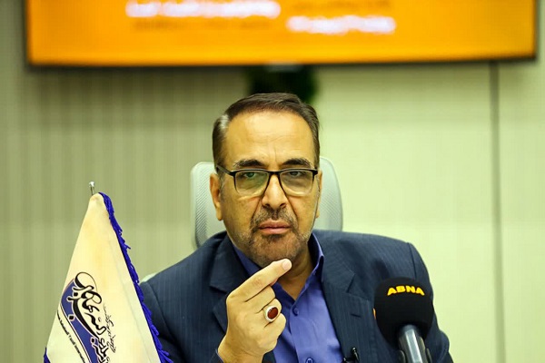 بازخوانی کارکرد تمدنی و اجتماعی حوزه در پرتو اندیشه شهید آیت‌الله خامنه‌ای