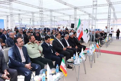 افتتاح نیروگاه خورشیدی ۴۰ مگاواتی در آذربایجان‌شرقی