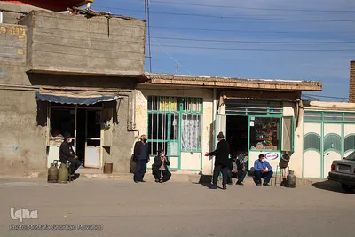 توزیع بسته های حمایتی و معیشتی بین نیازمندان شهرستان اهر