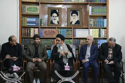 دیدار جمعی از جهادگران دانشگاهی با نماینده ولی فقیه
