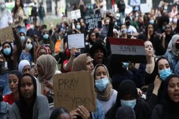 Arabistan’ın savaşı alevlendirmesi Londra’da protesto edildi