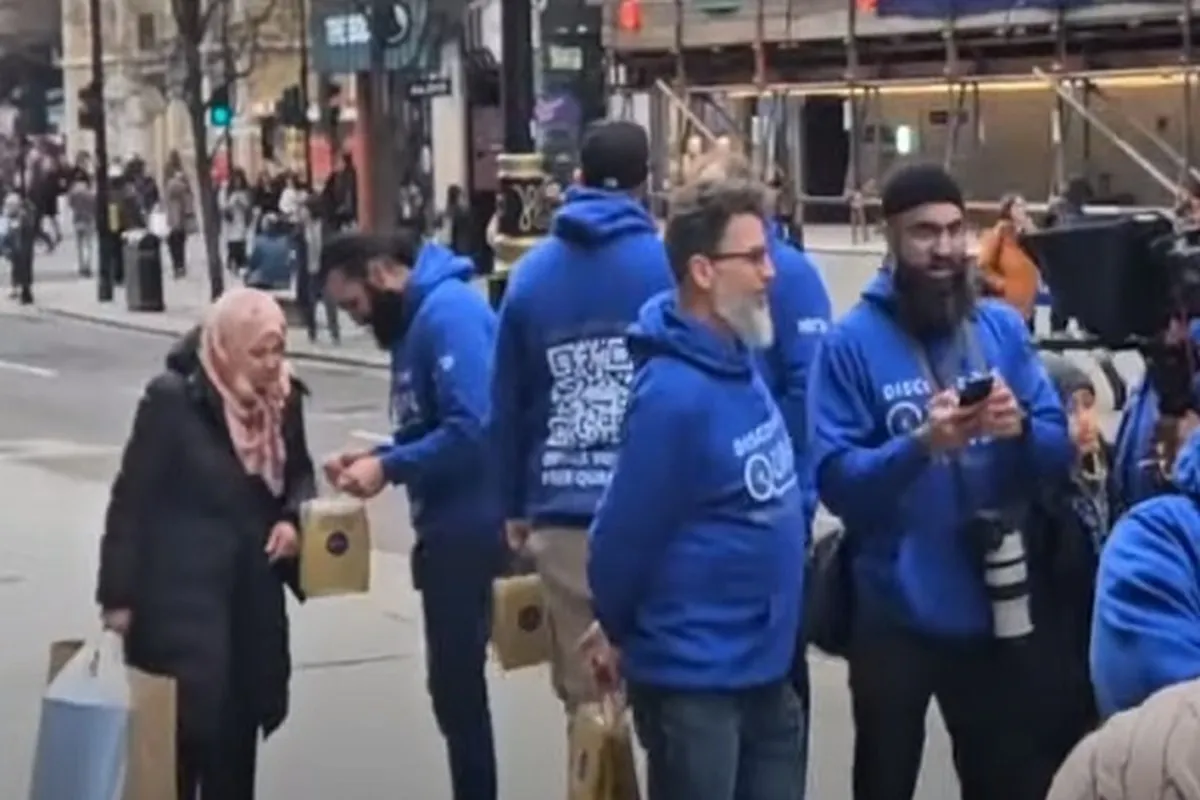 Gangamin Al-Qur'ani na Musulman Burtaniya a London
