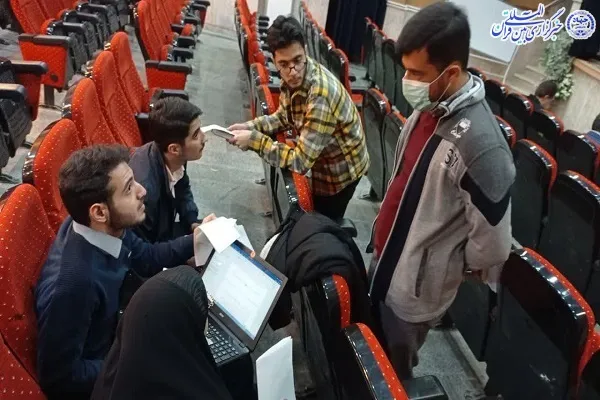 مناظره دانشجویی مرحله استانی مازندران در دانشگاه مازندران