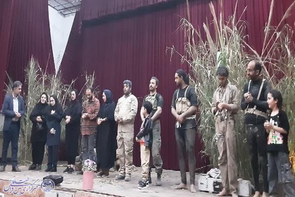 نگاهی بر نمایش دفاع مقدسی«فریاد زیرآب» به نویسندگی و کارگردانی «امیر امیرنیا»