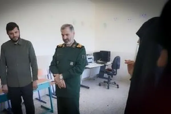 بازدید فرمانده سپاه کربلای مازندران از اردوهای جهادی دانشجویان