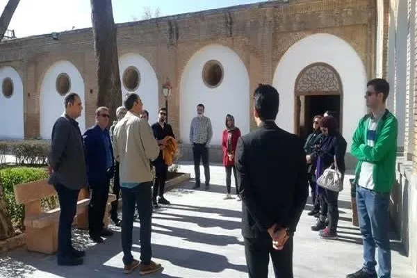 فعالیت ۱۰۷ راهنمای گردشگری در کردستان