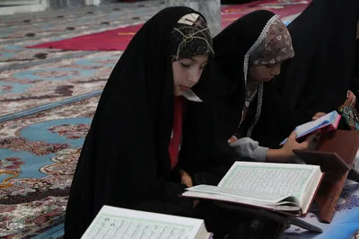 کرسی تلاوت قرآن و گرامیداشت یاد شهید منوچهر بخشنده