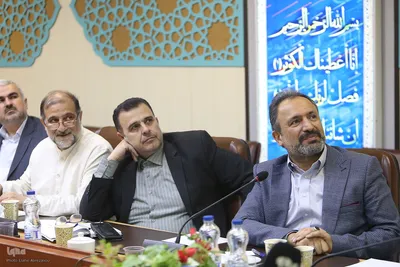 نشست اندیشه‌ورزی هفتمین مسابقات بین‌المللی قرآن دانشجویان مسلمان