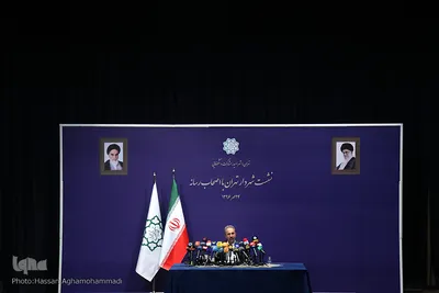 نخستین نشست خبری محمد علی نجفی، شهردار جدید تهران 