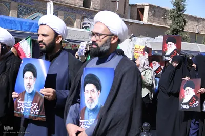 بیعت روحانیون و طلاب فارس با سومین رهبر معظم انقلاب