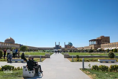 نقش جهان میزبان مسافران نوروزی نصف جهان