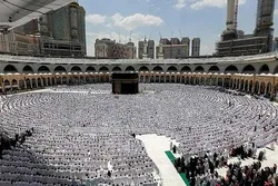 Record Number of Worshippers Visit Mecca Grand Mosque on Night of Ramadan 25th