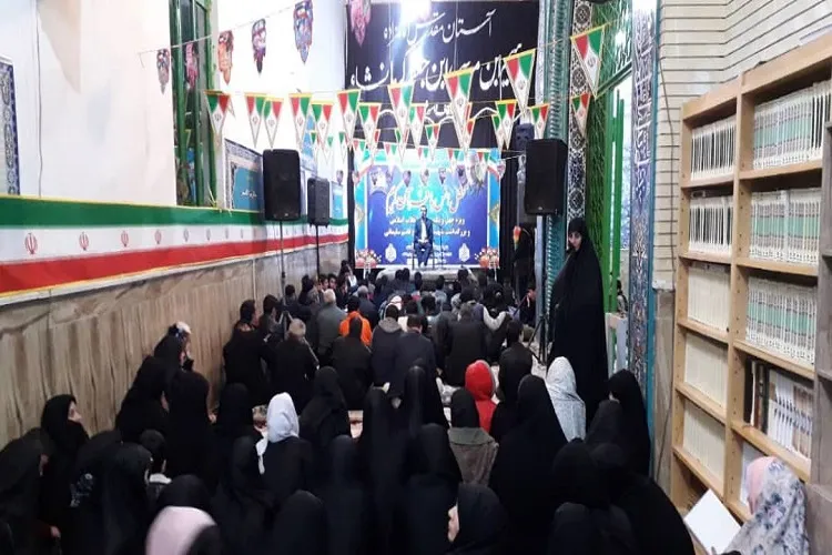 برگزاری محفل انس با قرآن‌ در آستان امامزاده ابراهیم(ع) کرمانشاه