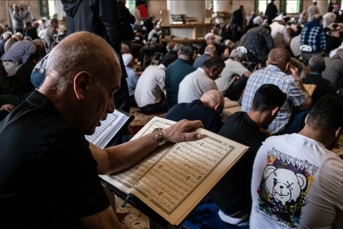 Addu'o'I domin Gaza da Masallacin Al-Aqsa a Sallar Juma'a ta karshen watan Ramadan a Masallacin Harami