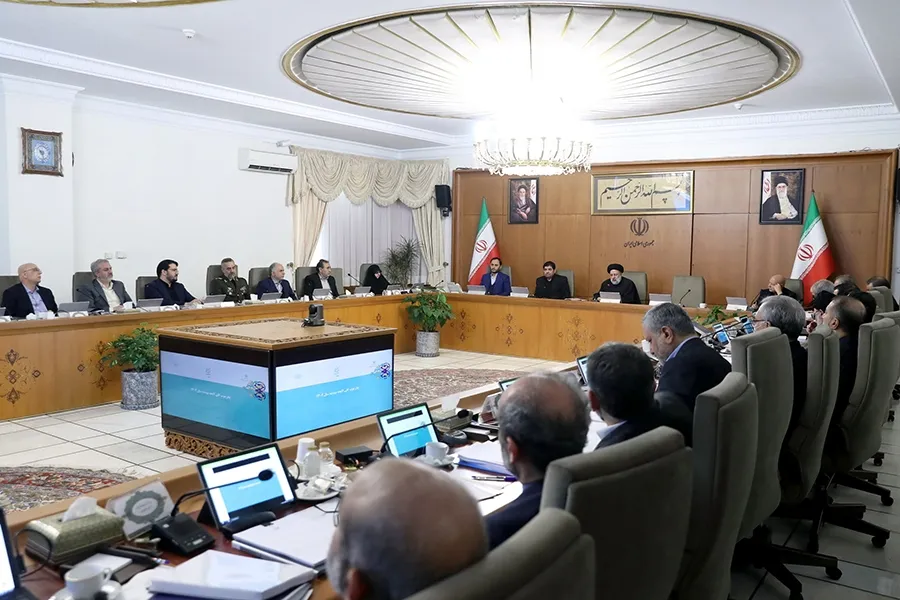 دستگاه‌های دولتی برنامه‌های خود را برای تحقق شعار سال ظرف ۲۵ روز اعلام کنند