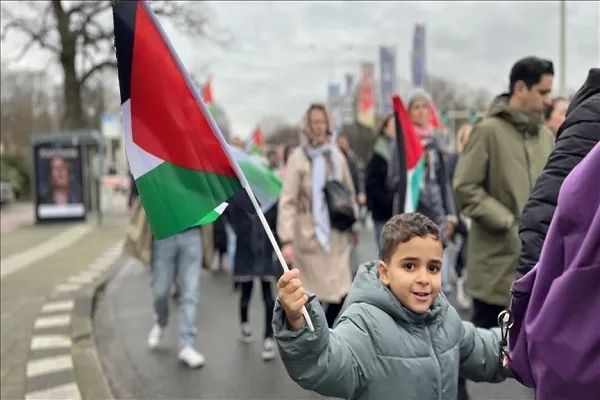 'ICC Fanya Kazi Yako': Waandamanaji huko The Hague uchunguzi kuhusu uhalifu wa Israel huko Gaza
