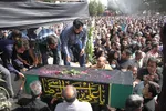 تشییع پیکر جان‌باختگان حادثه قطار مشهد ـ یزد