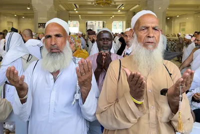 ضیوف الرحمان زائران بیت الله الحرام