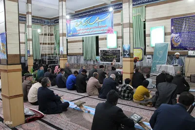 محفل انس با قرآن کریم در مسجد چهارده معصوم علیهم السلام ازناو ملایر