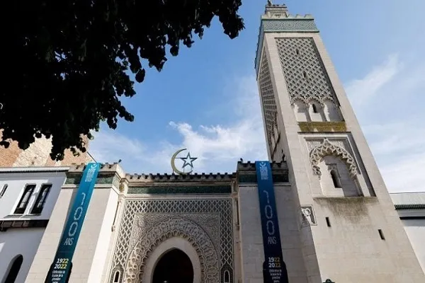 الجزائر: طباعة مصحف المكفوفين وتوزيعه مجاناً على الجاليات المسلمة بفرنسا