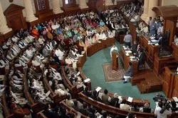 Quran Verses, Hadiths to Be Displayed in Gov’t Offices in Pakistan’s Punjab   