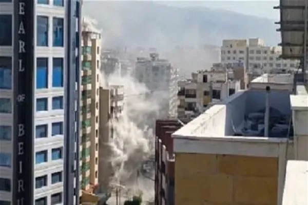 الاعتداء الإسرائيلي على المكتب الإعلامي لحزب الله يُعتبر جريمة حرب