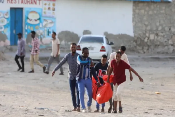 Magaidi wa Al Shabab waua watu 32 nchini Somalia